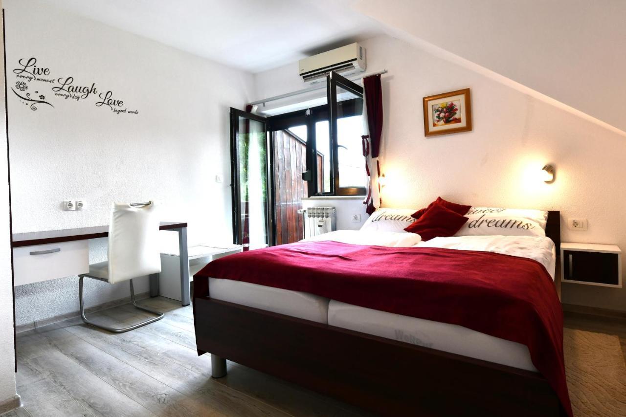 Ferienwohnung House Jelena Selište Drežničko Exterior foto