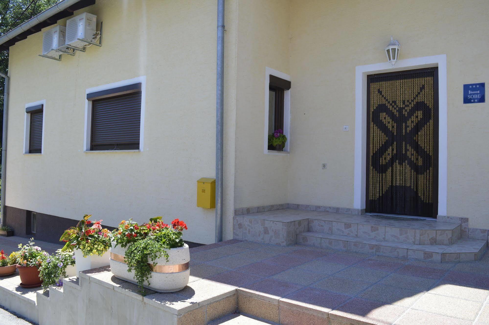 Ferienwohnung House Jelena Selište Drežničko Exterior foto
