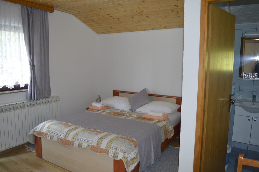 Ferienwohnung House Jelena Selište Drežničko Exterior foto